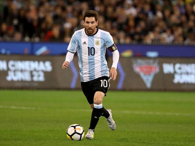 বিশ্বকাপের নতুন রাজা লিওনেল মেসি: ক্লোসাকে ছাড়িয়ে সর্বকালের একক সর্বোচ্চ গোলদাতা
