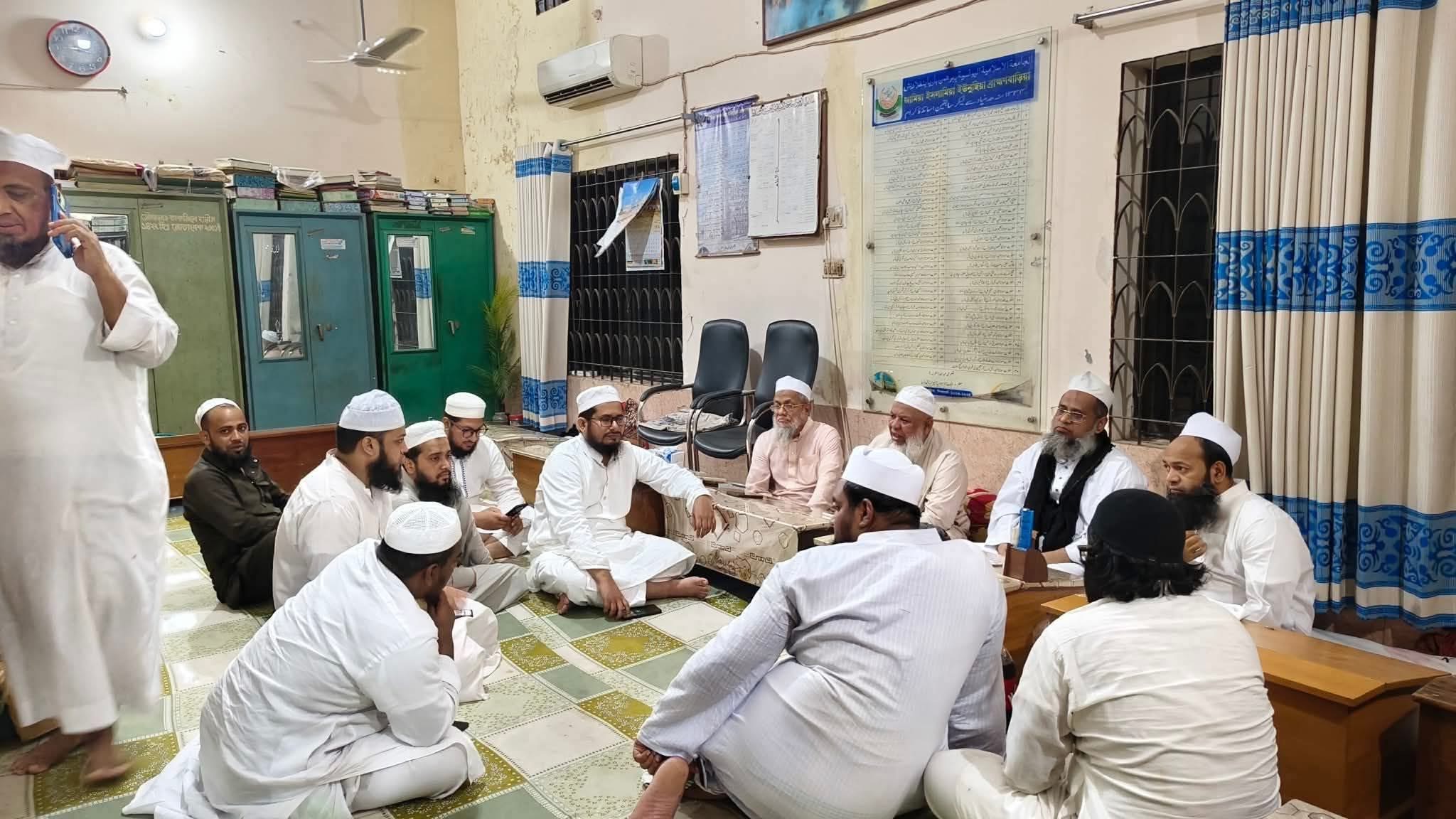 রুমিন ফারহানার বিরুদ্ধে ইসলাম অবমাননার অভিযোগ কওমী ঐক‍্য পরিষদের
