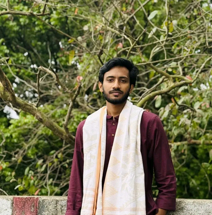 রাবি শিক্ষার্থীর ঝুলন্ত মরদেহ উদ্ধার, প্রাথমিকভাবে আত্মহত্যার ধারণা