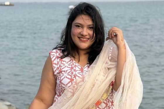 প্রয়াত কারিনা কায়সারকে বিশেষ সম্মাননা দেবে চরকি