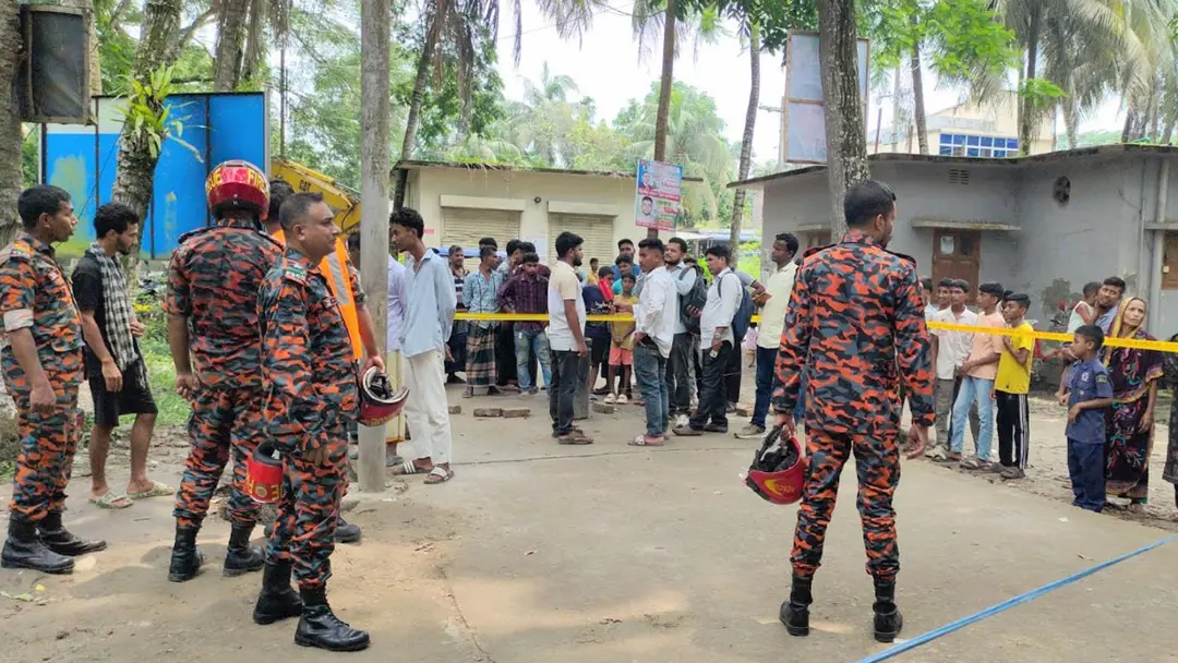শরীয়তপুরে ৩ দিনেও মেলেনি রহস্যের সমাধান, এবার মাঠে নামছে পেট্রোবাংলার দল