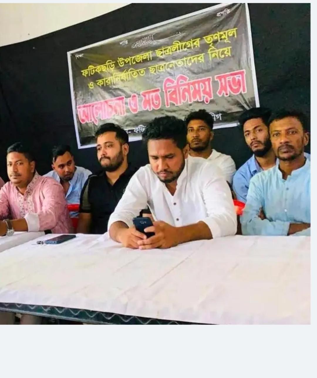 সাবেক চসিক মেয়রের মালিকানাধীন ভবনে গোপন বৈঠক, আটক ০২