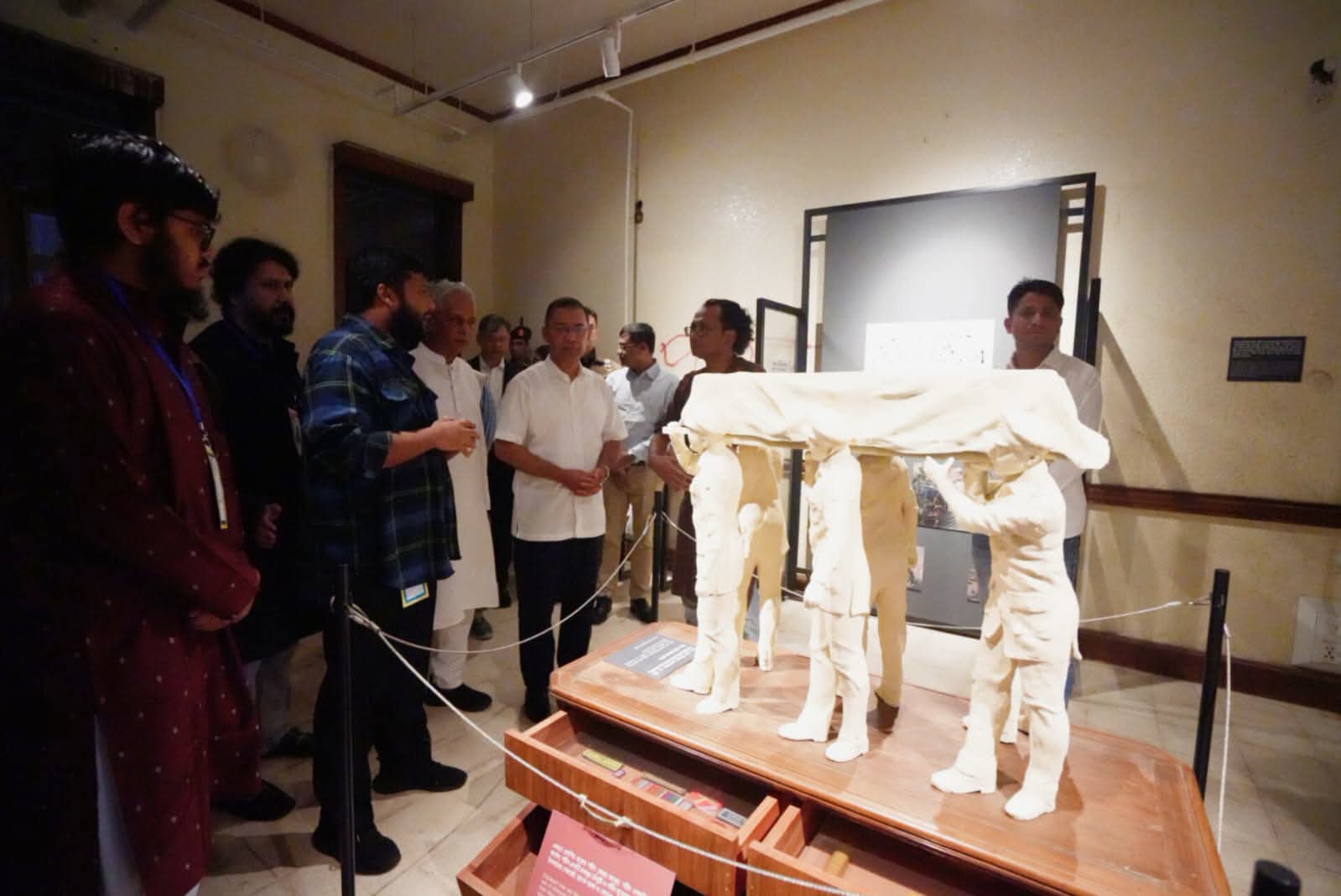 ফ্যাসিস্টের বাসভবন থেকে জুলাইয়ের জাদুঘর